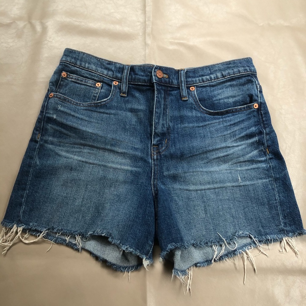 Madewell high rise  denim shorts SZ 28